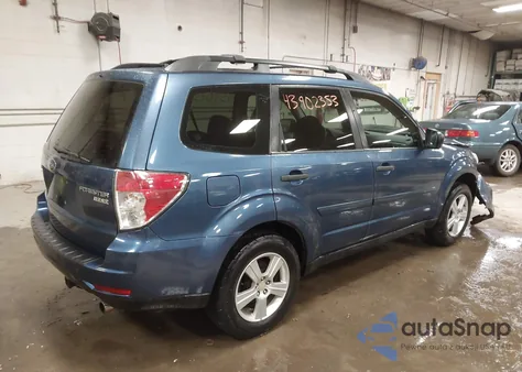 2011 Subaru Forester 2.5X z USA, uszkodzony, nr VIN JF2SHABCXBH754561